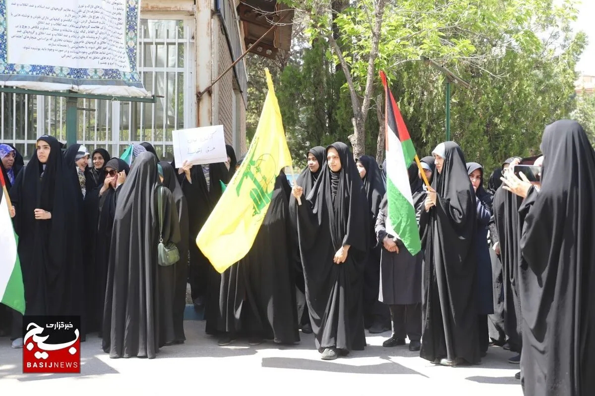  

دانشجو به روزهای شکوفایی باز می گردد+تصاویر