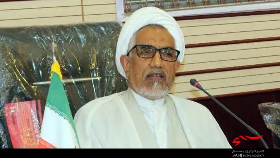 لزوم تحمل مشکلات برای عدم وابستگی به غرب
