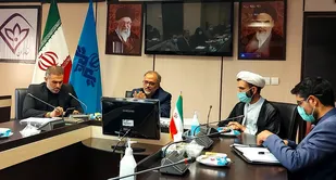 کسب و نشر آگاهی از دستاورد&zwnj;های انقلاب اسلامی بالاترین معروف است