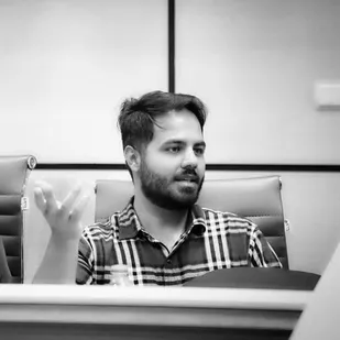 بازپس گیری قدرت تحلیل از دست رفته عامل پیشرفت علمی/  بسیج دانشجویی بستری موفق در ایجاد نگاه انقلابی است