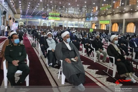 هدف نفوذ دشمن، بی اعتمادی مردم به مسئولان است