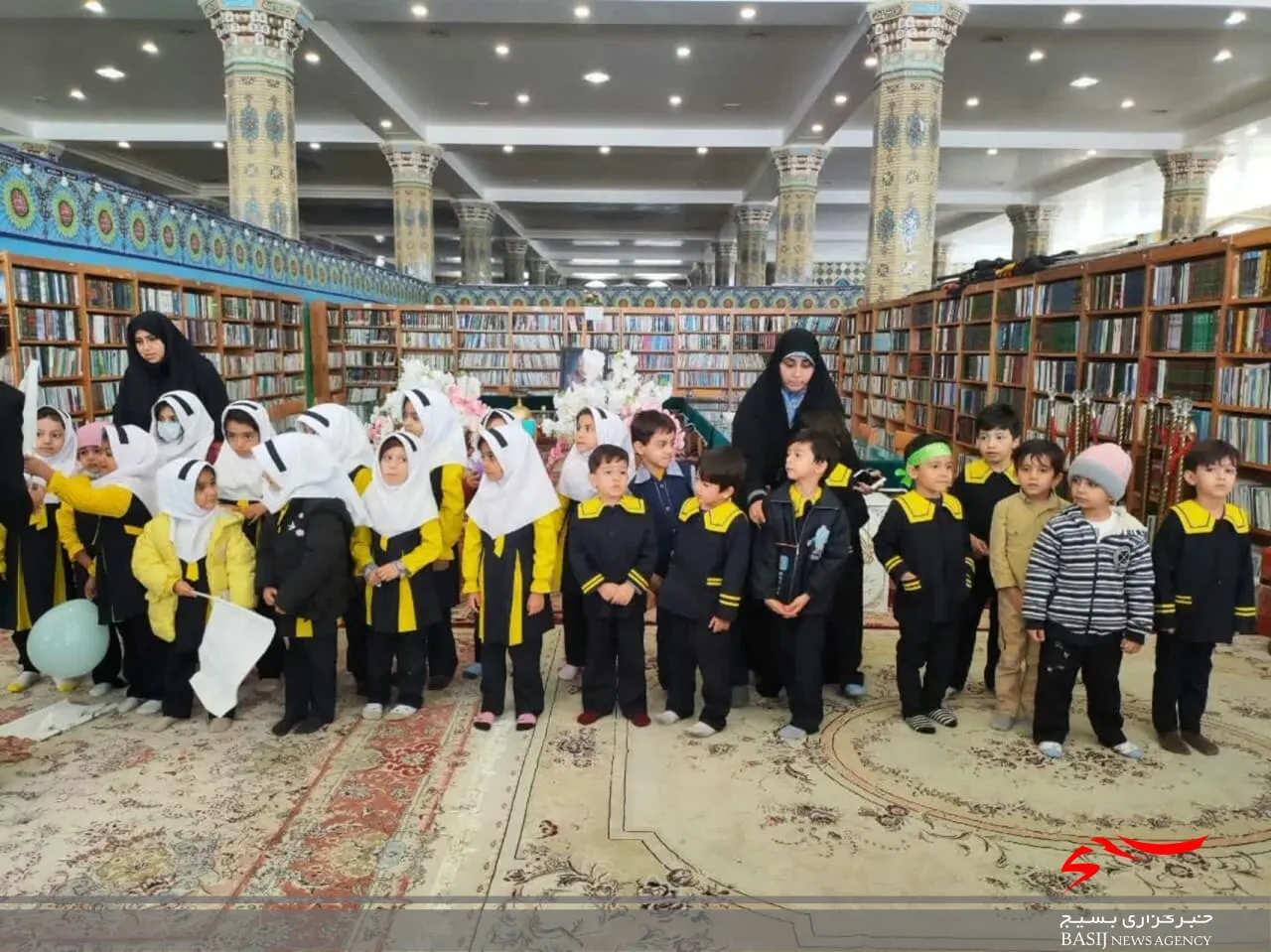 کودکان مهد و پیش دبستانی گلستان از کتابخانه مسجد مقدس جمکران بازدید کردند