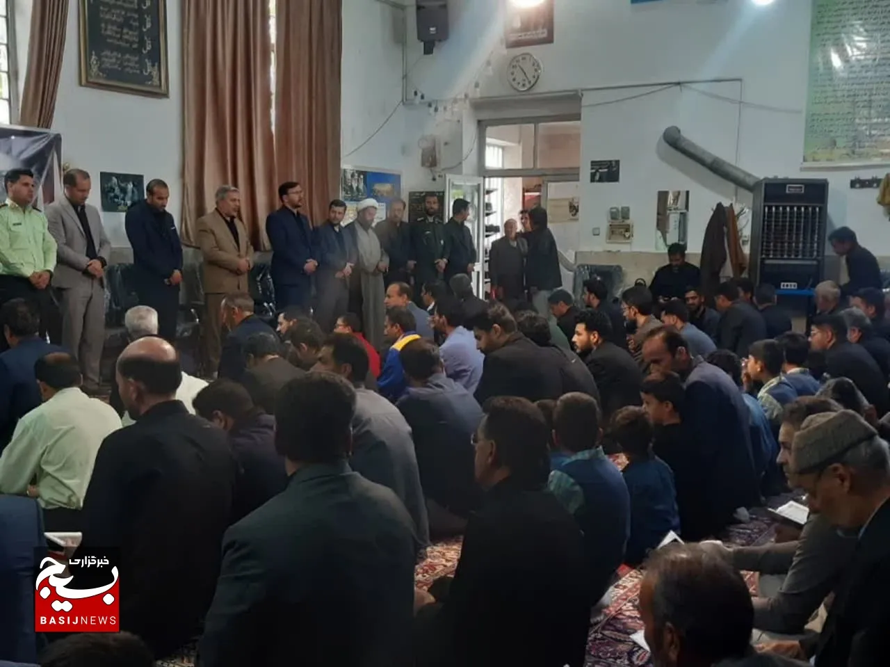 مراسم سوگواری شهادت رئیس جمهور مردمی و محبوب و همراهانش در شهر رباط سنگ+عکس