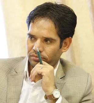 اقدامات اخیر سلبریتی ها در حافظه تاریخی مردم می ماند/ متولیان فرهنگی واقتصادی کشور، مشکلات مردم را رفع کنند