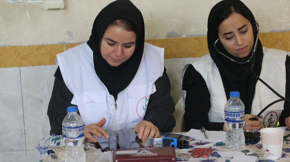 ارائه خدمات رایگان پزشکی و دندان‌پزشکی در اردوی جهادی خمام