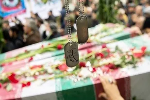 استقبال از ۱۵ شهید گمنام دفاع مقدس