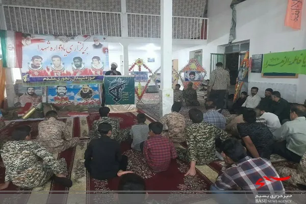شهدا افرادی هستند که زیر چتر ولایت بودند