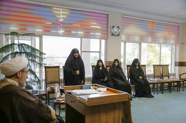 کمک میلیاردی بانوی تبریزی به جبهه مقاومت 