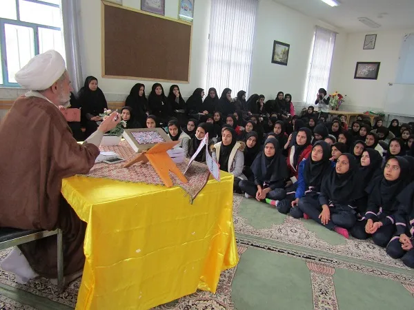 نشست سبک زندگی در دوپلان