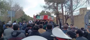 از آسمان هدیه آوردند شهیدان ناصر هادی و محسن ایروانی