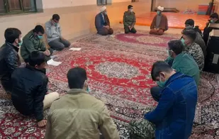 جلسه قرارگاه حافظان سلامت در روستای دوشخراط برگزار شد
