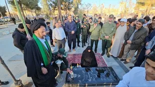 مراسم همایش بسیجیان گردان در جشن پیروزی انقلاب اسلامی دهه فجر