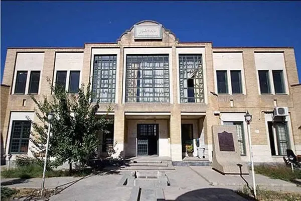 بهسازی بنای سیدجمال آغاز شد