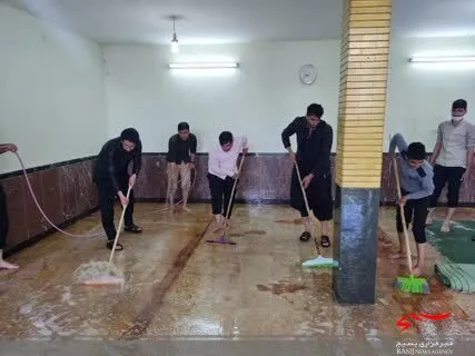 غبارروبی، عطر افشانی و آماده سازی مساجد چلیچه