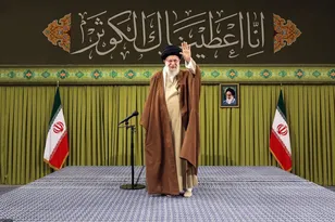 جهاد تبیین از خصوصیات بسیار برجسته فاطمه زهرا / در زمان ما بزرگترین کسی که جهاد تبیین کرد امام راحل بود/ هنر مداحی جزو مهم‌ترین بخش‌های قدرت نرم جامعه اسلامی/ غزه، مرز و نبض تپنده دنیای اسلام