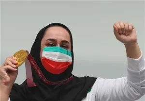 جوانمردی پرچمدار کاروان ایران در مراسم اختتامیه