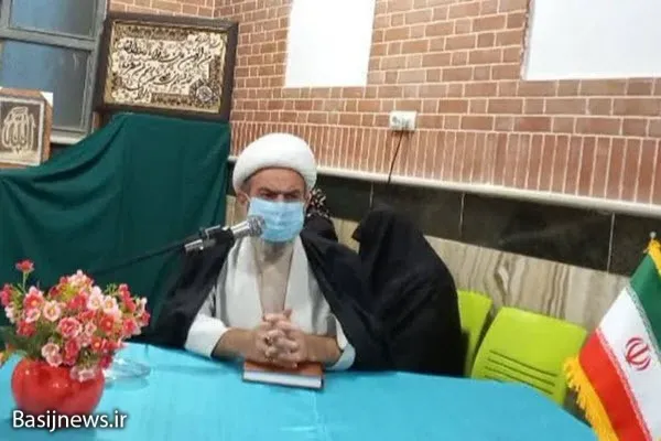 هدف از جنگ نرم تسلط بر افکار خانواده‌های ما است/نباید اجازه دهیم غربی‌ها بر ما تسلط پیدا کنند
