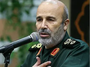 شهید سلیمانی برای دفاع از انقلاب در تمامی صحنه&zwnj;های سخت&zwnj; حاضر می&zwnj;شد/امروز هر چه داریم از ایثار مادران و خانواده شهدا&zwnj;ست