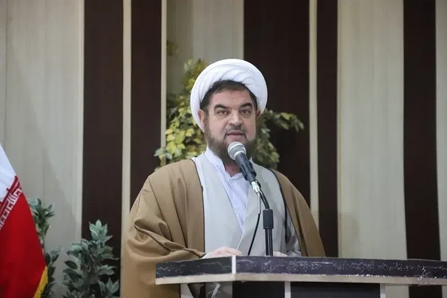 واکنش امام جمعه شهر گلستان نسبت به مسمومیت دانش‌آموزان