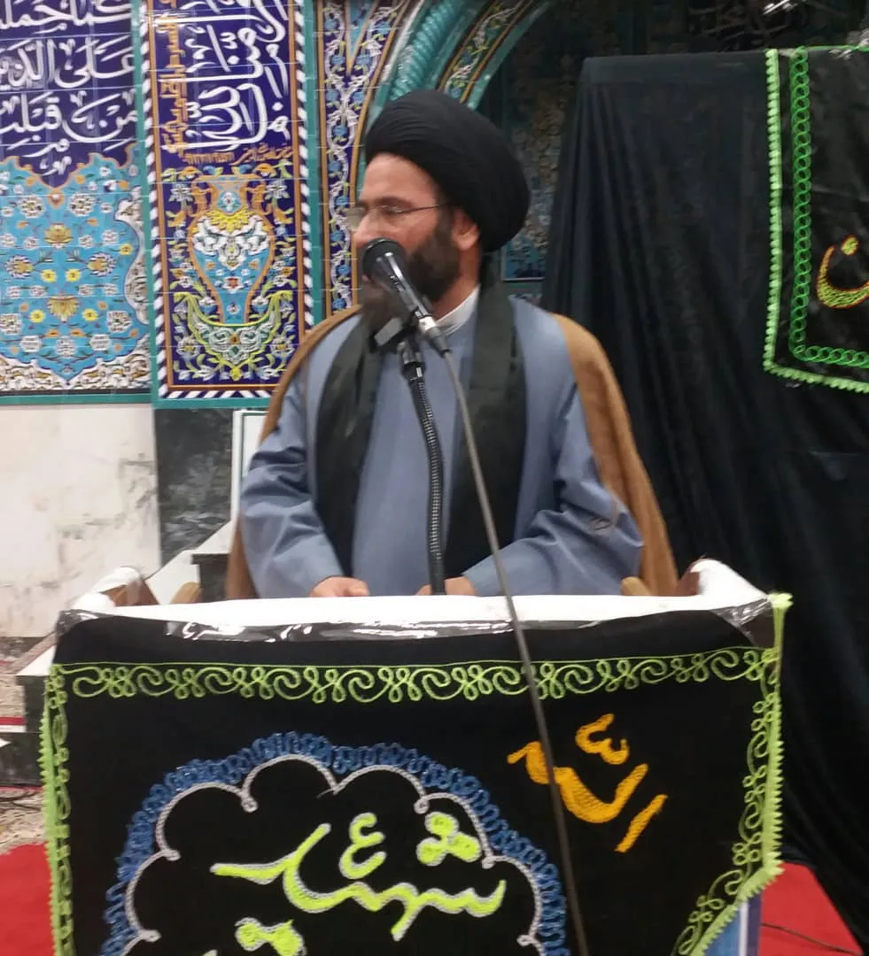 امام جمعه دیلم: مسئولین خواب خوش را از چشم دشمنان بگیرند