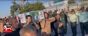 بدرقه باشکوه جانباز ۷۰ درصد دفاع مقدس در روستای کاریزنو بخش نصرآباد