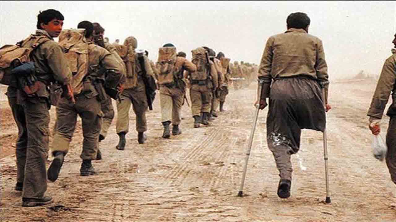 در دفاع مقدس ایران مظلوم و مقتدر بود 