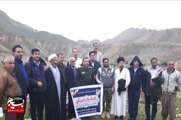 برگزاری رزمایش فجر خودکفایی بسیج مهندسین جامعه کشاورزی سپاه کازرون