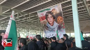 شهید حوریان در مسجدسلیمانی آرام گرفت