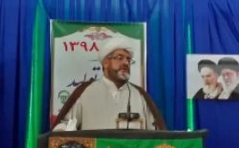 مداحان و روحانیون فلسفه قیام عاشورا را برای مردم بازگو کنند