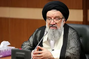 اطاعت از ولایت، محور وحدت شیعه و اهل سنت است