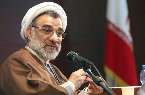خسروپناه: هیچ چیزی نباید مانع انسجام ملی شود/ استاد بسیجی باید رزمنده میدان علم و فناوری باشد