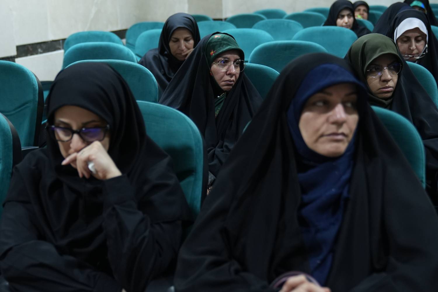 الگوی سوم زن مسلمان باید به جهان معرفی شود/ سومین همایش با رویکرد بین‌المللی و ارائه راهکارهای عملیاتی برگزار می‌شود