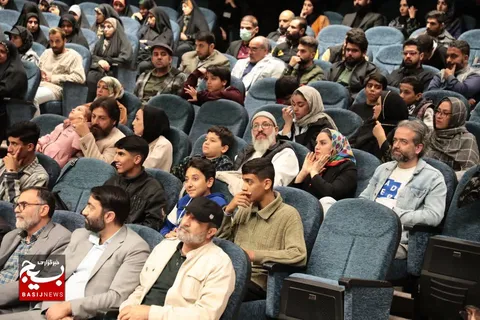 آئین اختتامیه نوزدهمین جشنواره بین المللی تئاتر مقاومت در شهر آبادان