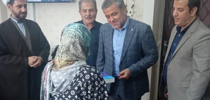 40 دستگاه تبلت میان دانش آموزان تحت حمایت بوستان توزیع شد