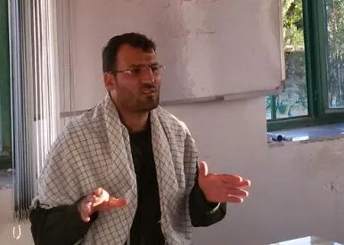 نشر فرهنگ دفاع مقدس و ایثار و شهادت کشور را در برابر دشمن مصون می‌کند