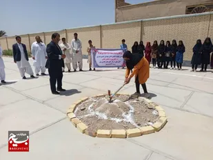 ساخت مدرسه ۳ کلاسه در روستای کهن&zwnj;ملک با مشارکت بانوی خیر الناز طاهروردی کلید خورد
