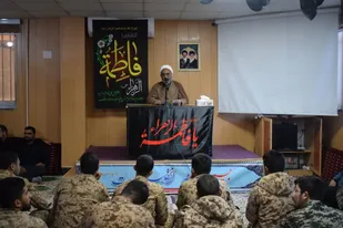 انقلابی ماندن، رمز پیروزی در برابر توطئه&zwnj;هاست