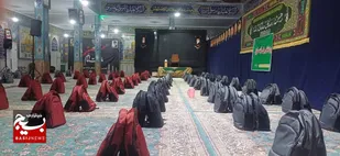 توسعه مسیر عدالت آموزشی با توزیع بیش از ۱۲۰۰ بسته لوازم التحریر در شوشتر