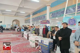 &nbsp;گزارش تصویری از پاسخگویی مدیران ادارات تایباد با برگزاری میز خدمت در حاشیه نمازجمعه