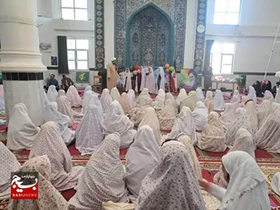 جشن باشکوه شکوفه&zwnj;های بندگی در بیرانشهر