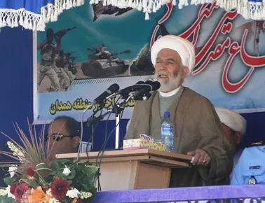 امنیت و استقلال امروز ایران دستاورد دفاع مقدس است/برخی باید فکر زانو زدن در برابر دشمن را از سر بیرون کنند