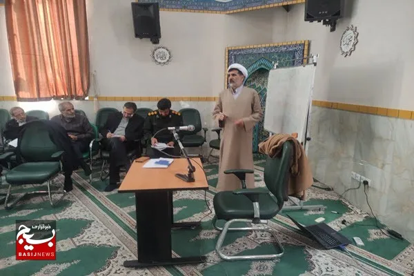 گام دوم انقلاب به دنبال تمدن سازی است / انقلاب ما یک انقلاب جهانی است