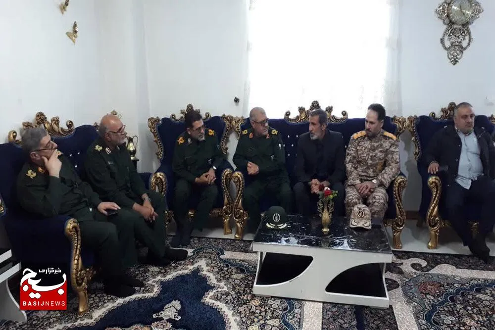 تشییع باشکوه شهید سهرابی نشانه پیوند عمیق او با مردم بود
