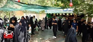 موکب‌های اوقاف طرقبه شاندیز؛ میزبان زائران پیاده، یادمان شهدای مقاومت+عکس