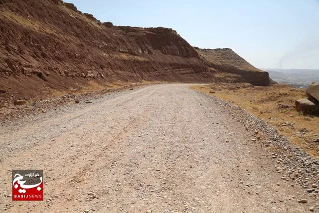 بهسازی جاده خروجی شهر عنبر شهرستان مسجدسلیمان