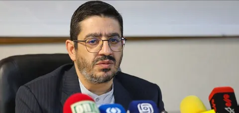 دولت و مجلس بسته حمایتی برای شهرک سینمایی دفاع مقدس درنظر بگیرند