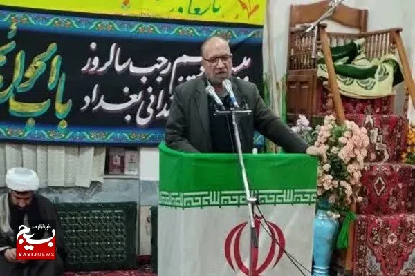 اتحاد و ایستادگی کشورهای اسلامی در مقابل استکبار به برکت انقلاب است