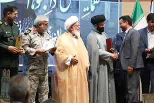 مراسم تجلیل از دانشجویان جهادگر استان یزد برگزار شد
