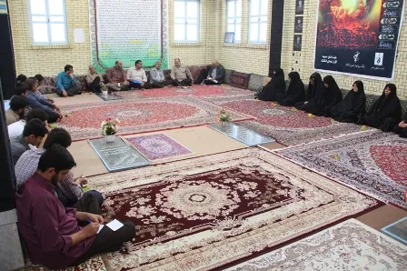 هیئتی ها برای آماده سازی زمینه ظهور تلاش کنند