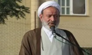 مدیری اگر بیکار است و بر مسندی نشسته آن را جابجا کنید